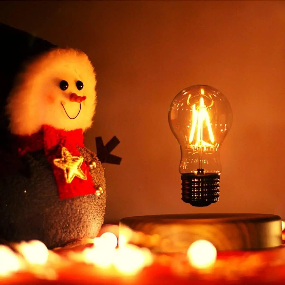 levitating moon lamp - ModoCoveDesign